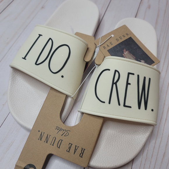 Rae Dunn NWT "I Do Crew" bridesmaid wedding slides - Picture 8 of 8